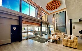 Ramada By Wyndham Whitecourt